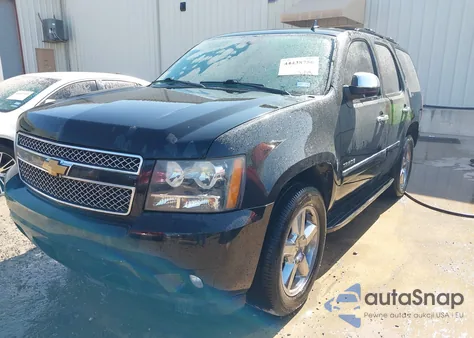 2013 Chevrolet Tahoe Ltz z USA, uszkodzony, nr VIN 1GNSCCE06DR132487